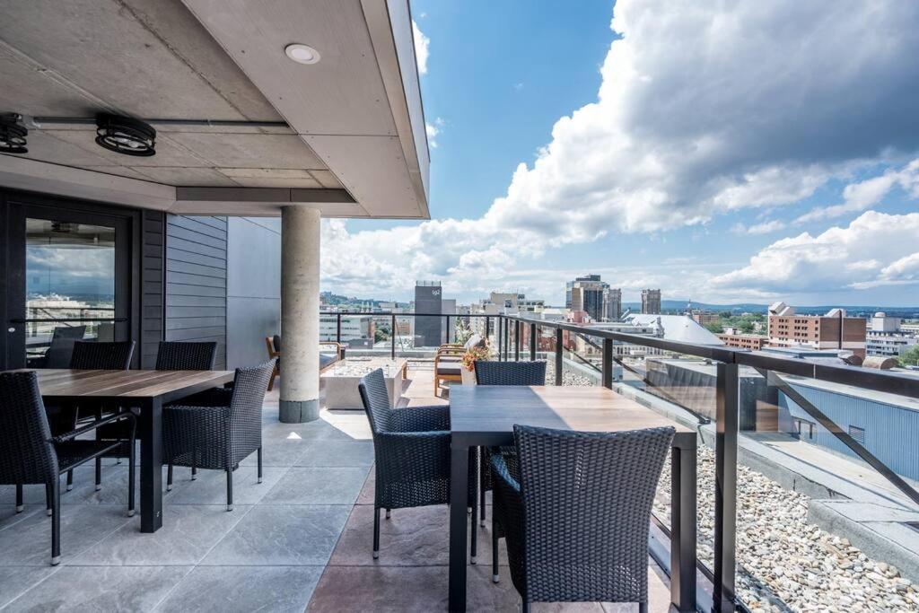 Initial / Reflexion / Centre-Ville De Quebec Apartment ภายนอก รูปภาพ