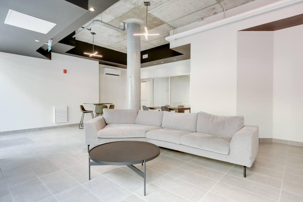 Initial / Reflexion / Centre-Ville De Quebec Apartment ภายนอก รูปภาพ
