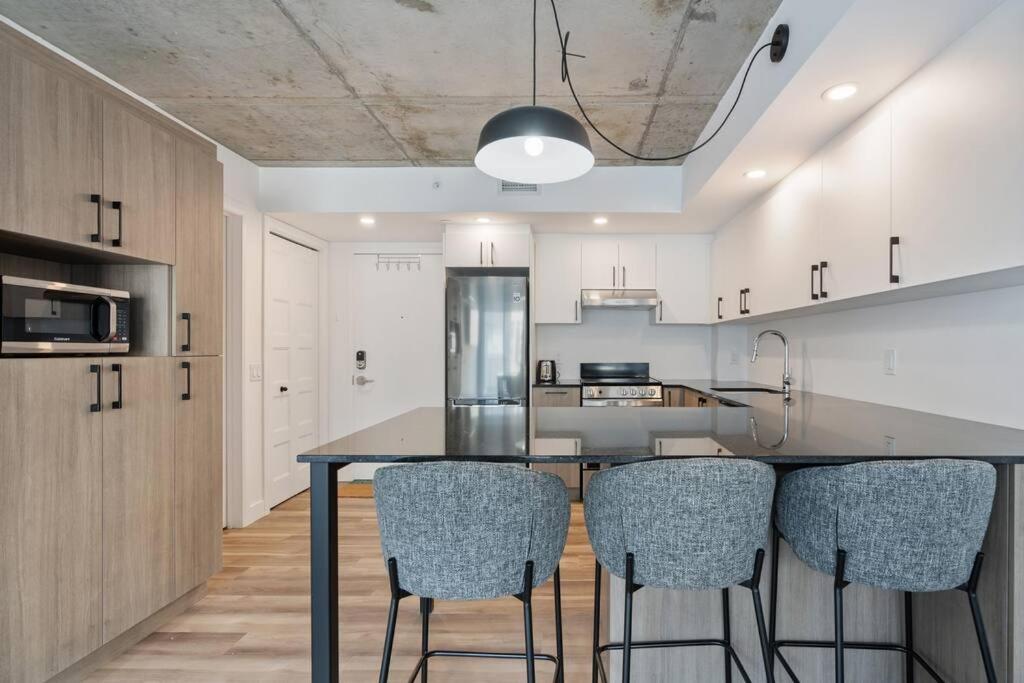Initial / Reflexion / Centre-Ville De Quebec Apartment ภายนอก รูปภาพ