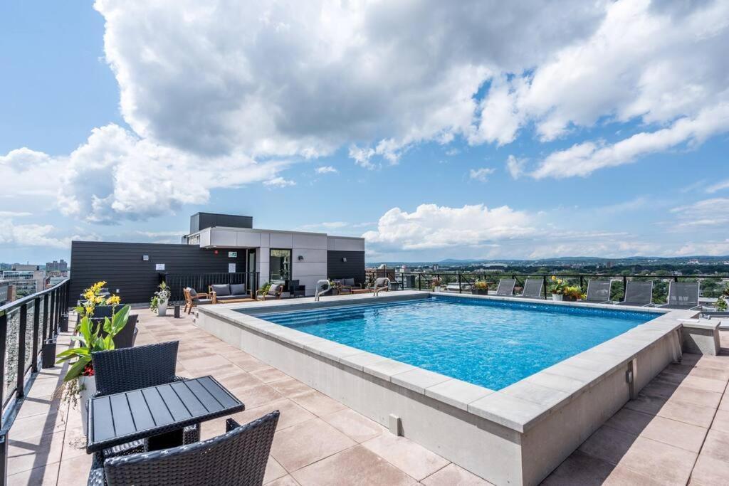 Initial / Reflexion / Centre-Ville De Quebec Apartment ภายนอก รูปภาพ