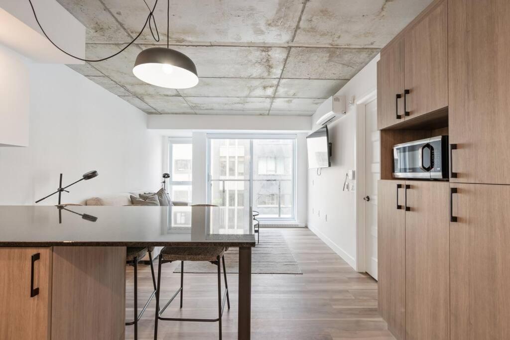 Initial / Reflexion / Centre-Ville De Quebec Apartment ภายนอก รูปภาพ