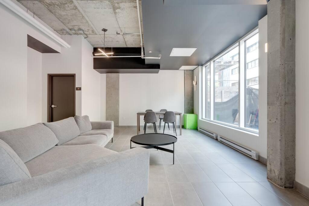 Initial / Reflexion / Centre-Ville De Quebec Apartment ภายนอก รูปภาพ