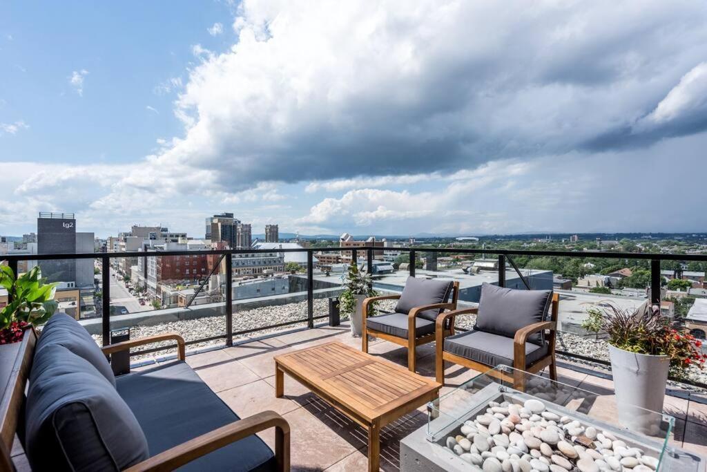 Initial / Reflexion / Centre-Ville De Quebec Apartment ภายนอก รูปภาพ