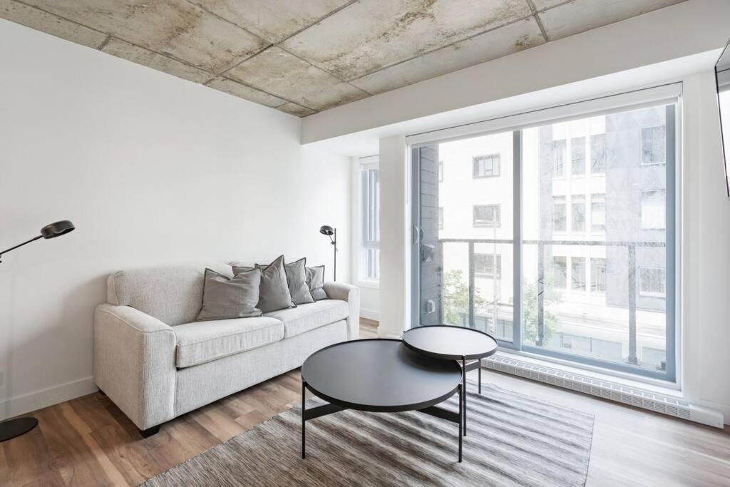 Initial / Reflexion / Centre-Ville De Quebec Apartment ภายนอก รูปภาพ